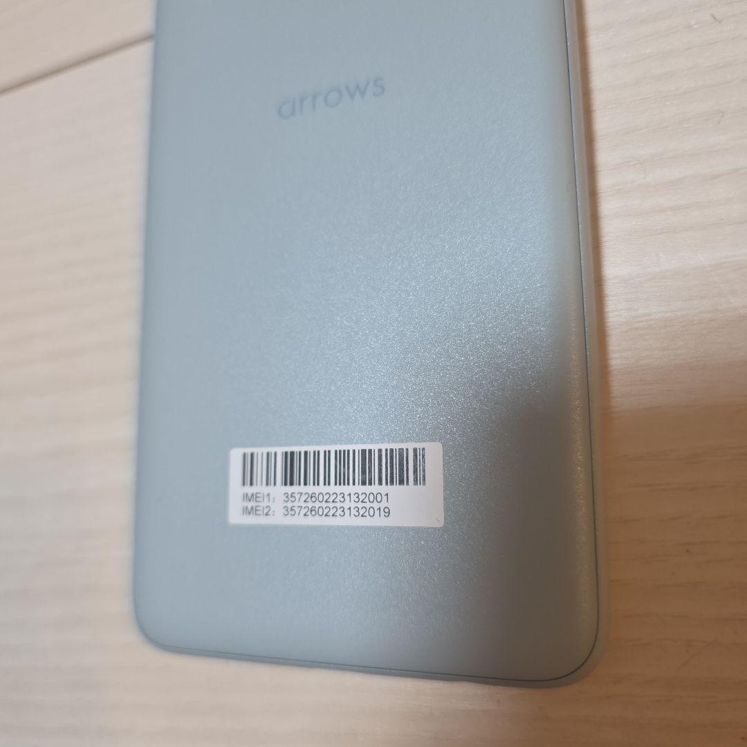 arrows We2 F-52E スマートフォン本体