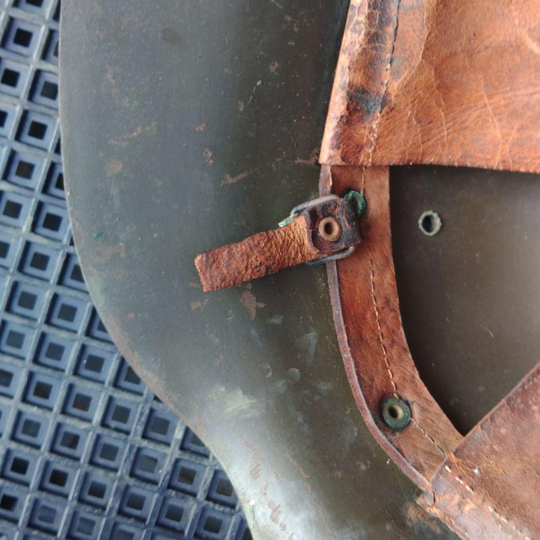 スペイン軍　M42型ヘルメット