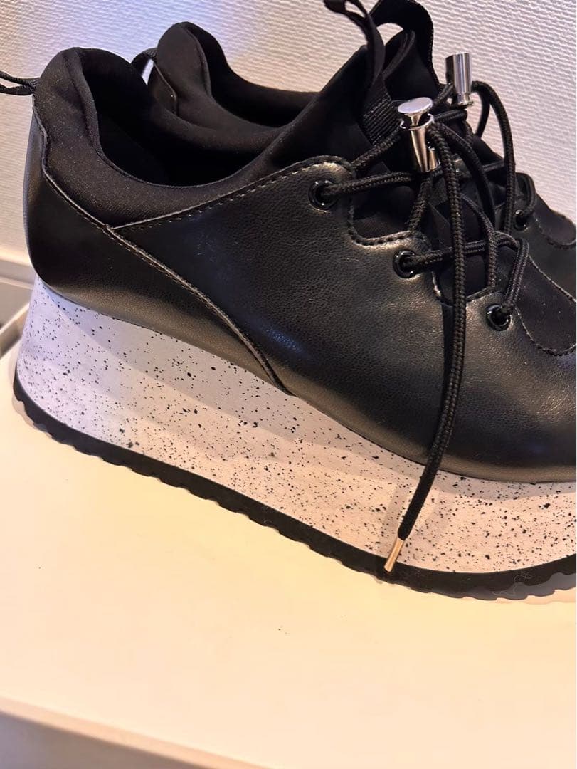 ELENDEEK スニカー