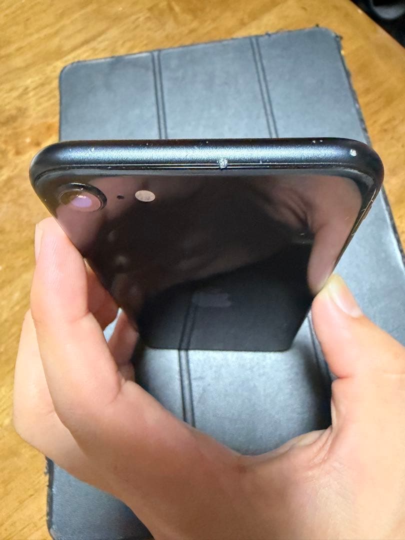 Apple iPhone SE (第2世代) ブラック