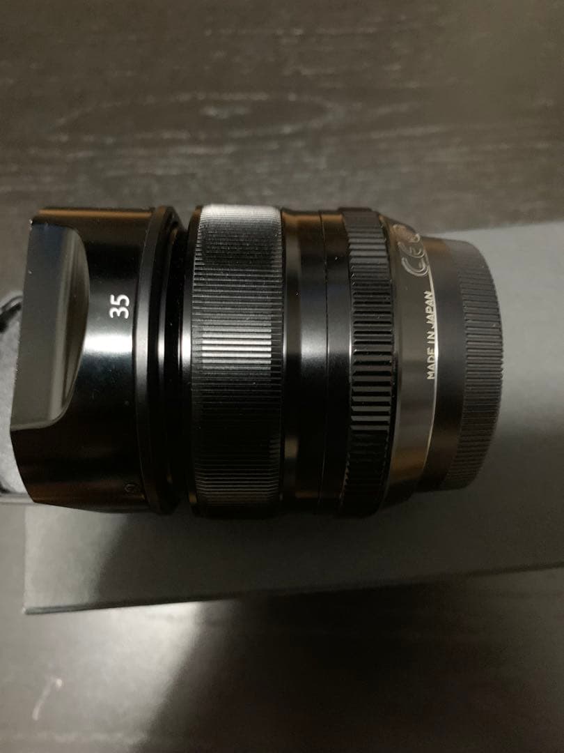 富士フィルムXF35mm F1.4 単焦点レンズ