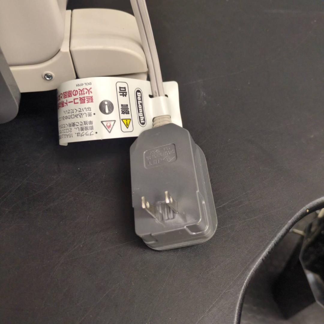 ☆デロンギオイルヒーター ヴェルティカルド RHJ21F0812-GY