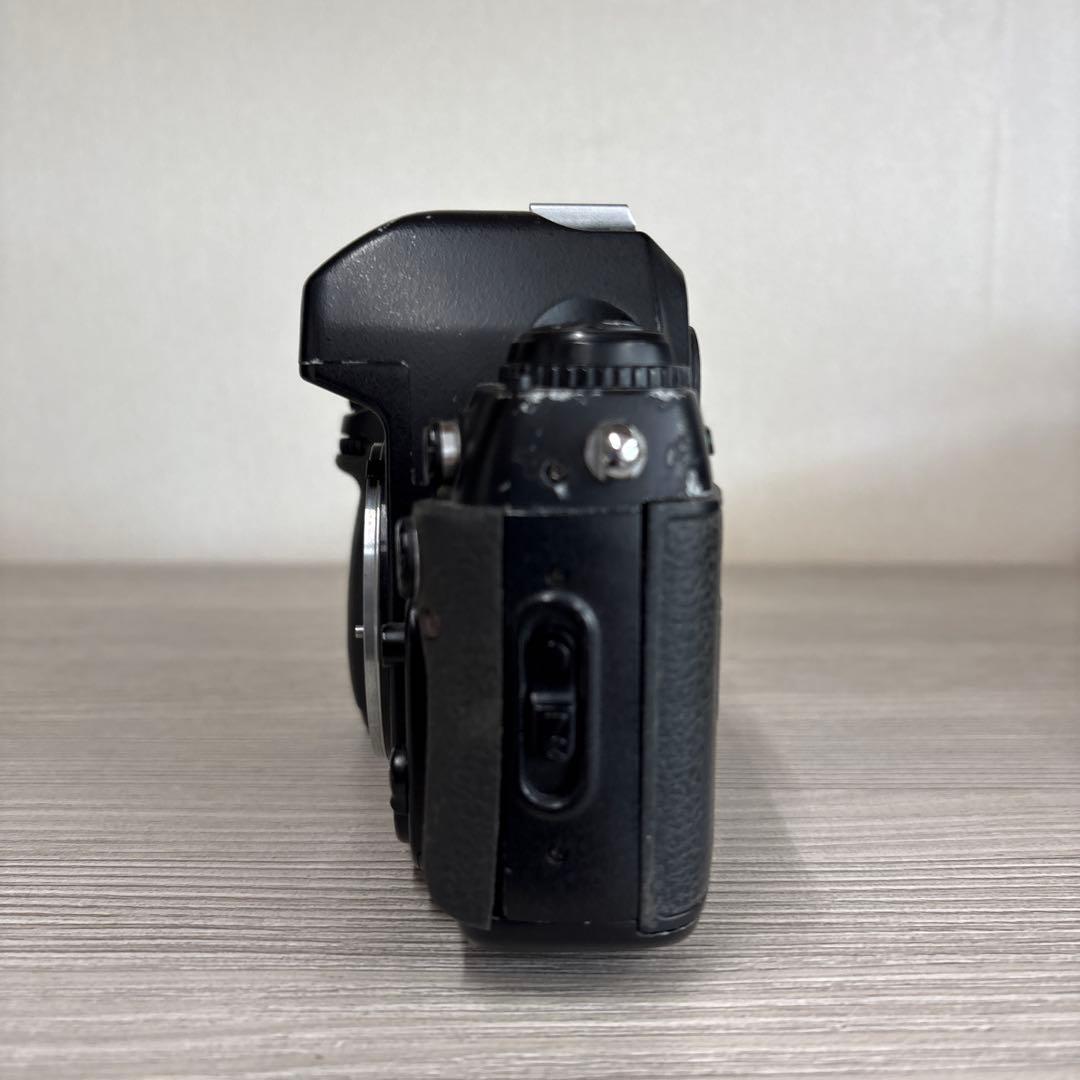 Nikon F100 一眼レフカメラ　ジャンク品