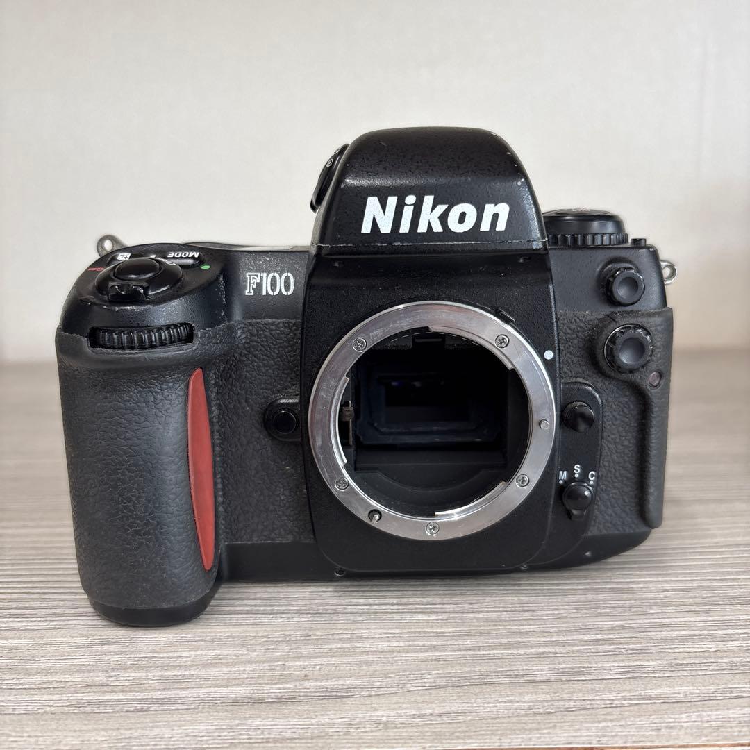 Nikon F100 一眼レフカメラ　ジャンク品