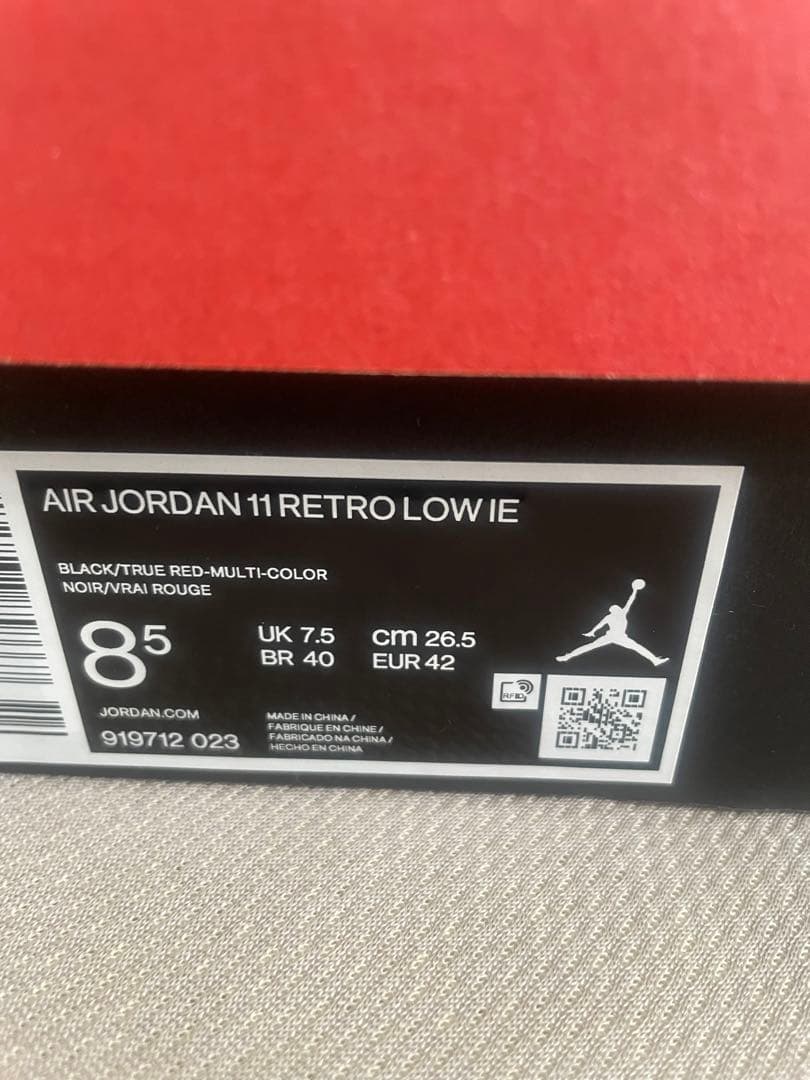 シューズ(男性用) AIR JORDAN11 RETRO LOW IE