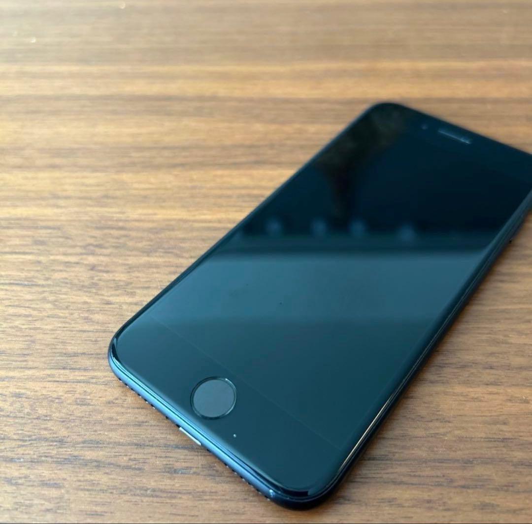 iPhone SE 第2世代 ブラック 64GB SIMフリー