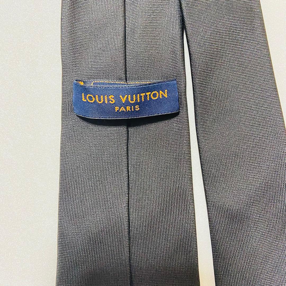 値下げ　超美品【ヴィトン　Louis Vuitton】ネクタイ　ブラック