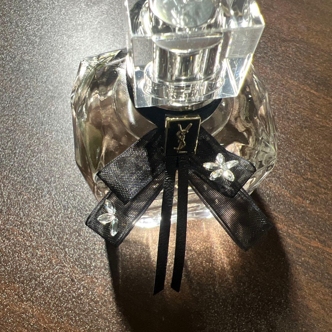 イヴ・サンローラン　モンパリフローラル　オーデパルファム　50ml