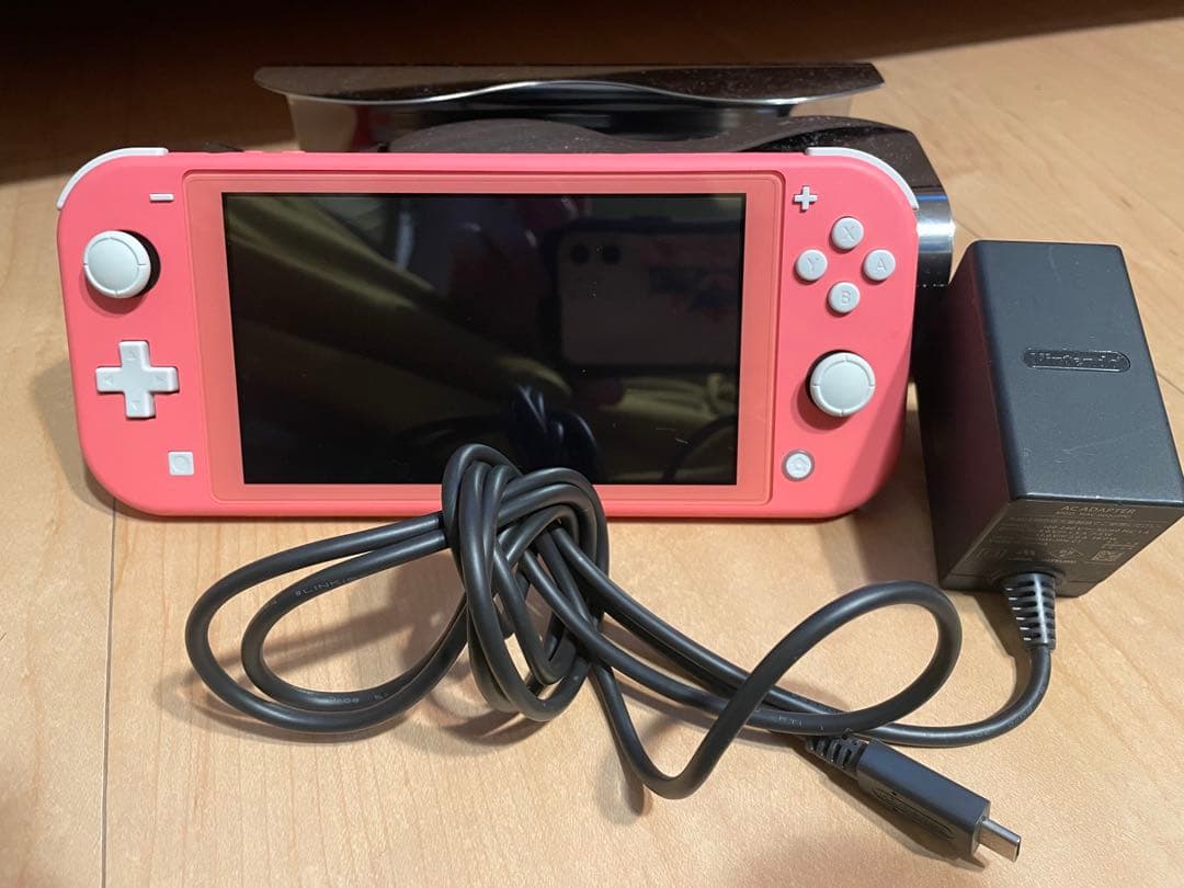 【【8/23限りお値下げ中】】Nintendo Switch Lite ピンク