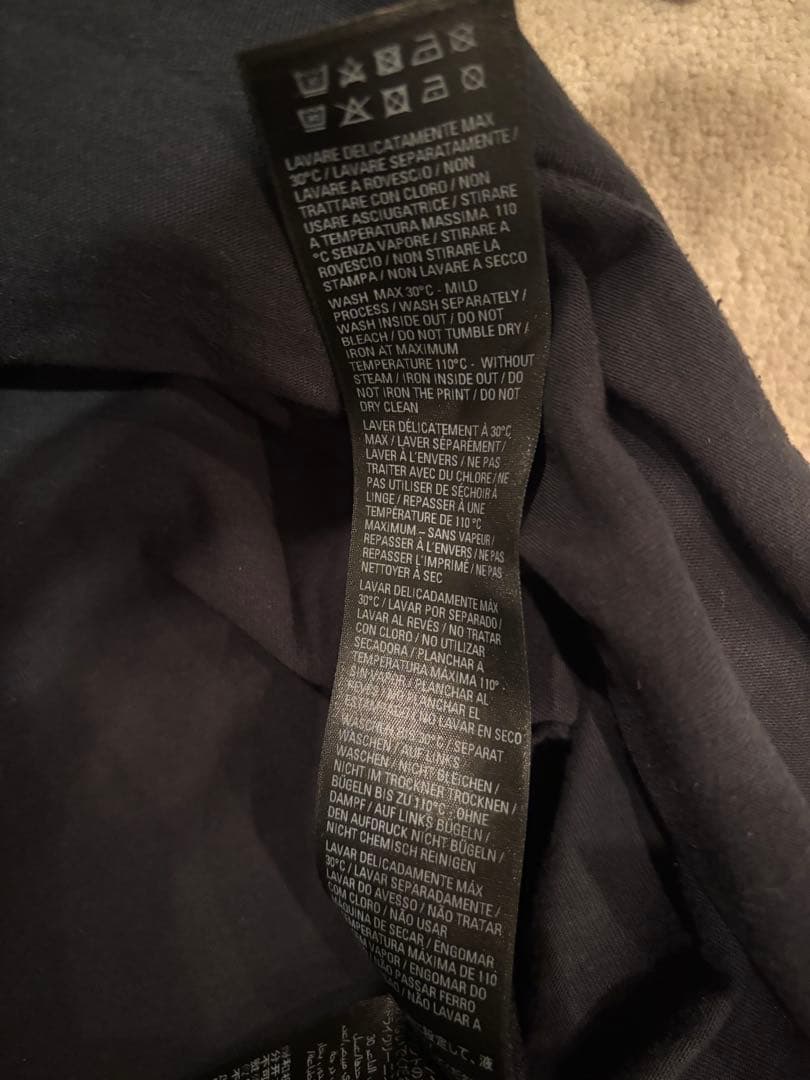 Balenciaga ロゴ Tシャツ 黒