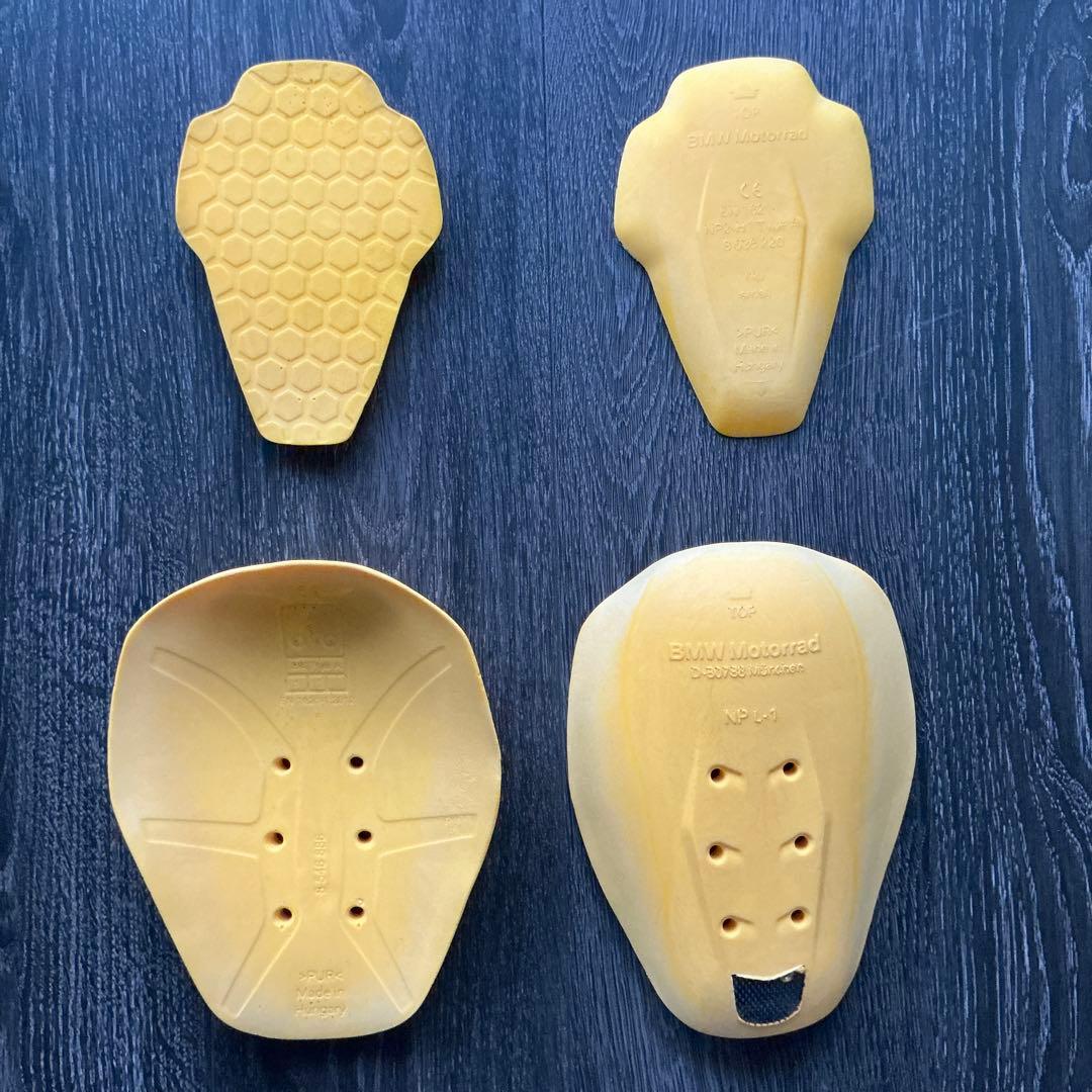 【もち】 Motorrad 純正ジーンズ 立体裁断 プロテクター付属