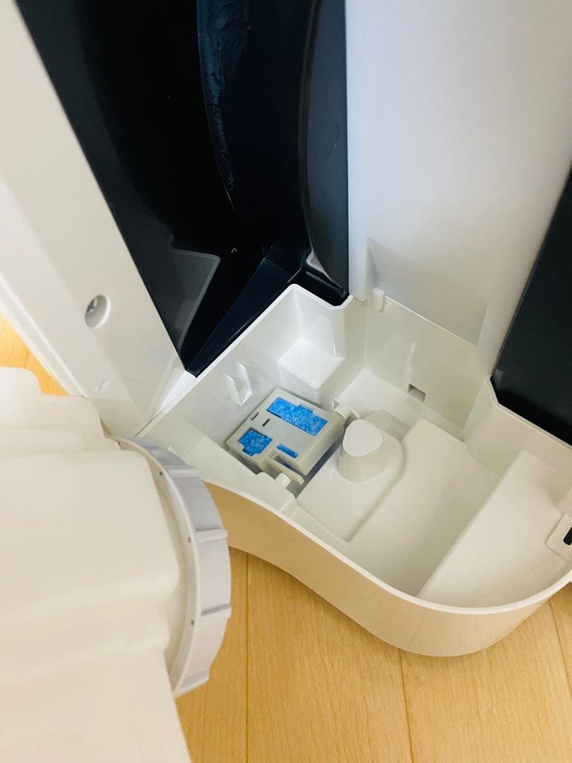 【新品・未使用】SHARP KC-E70-W 空気清浄機