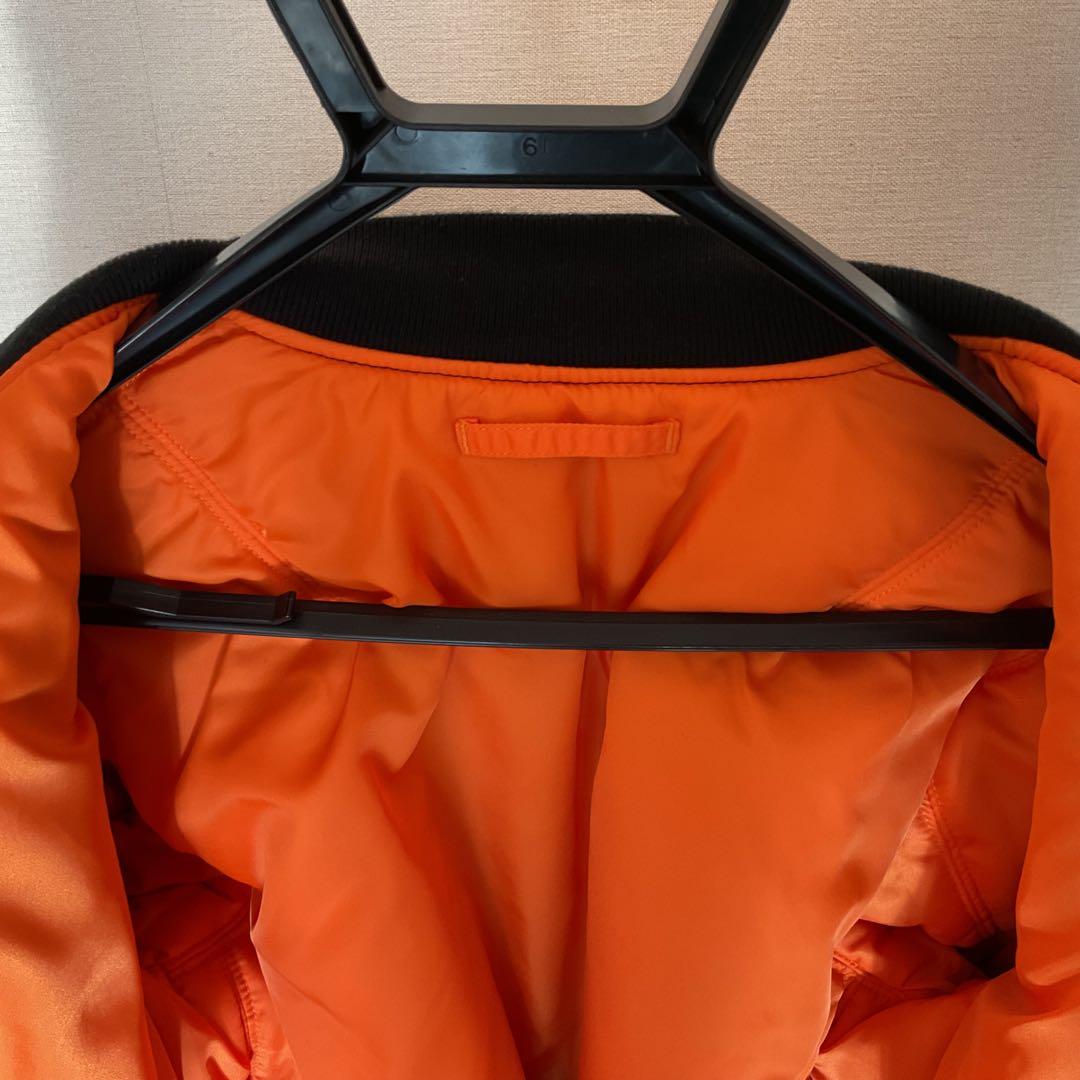 アルファインダストリーズ　アウター MA-1 タイト 型番20004