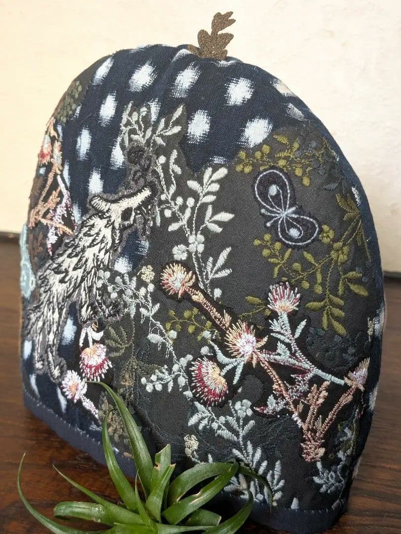 ガレ調・ポットコジー《アザミとWolf＆Flower》古布　藍染　ミナ　PJC