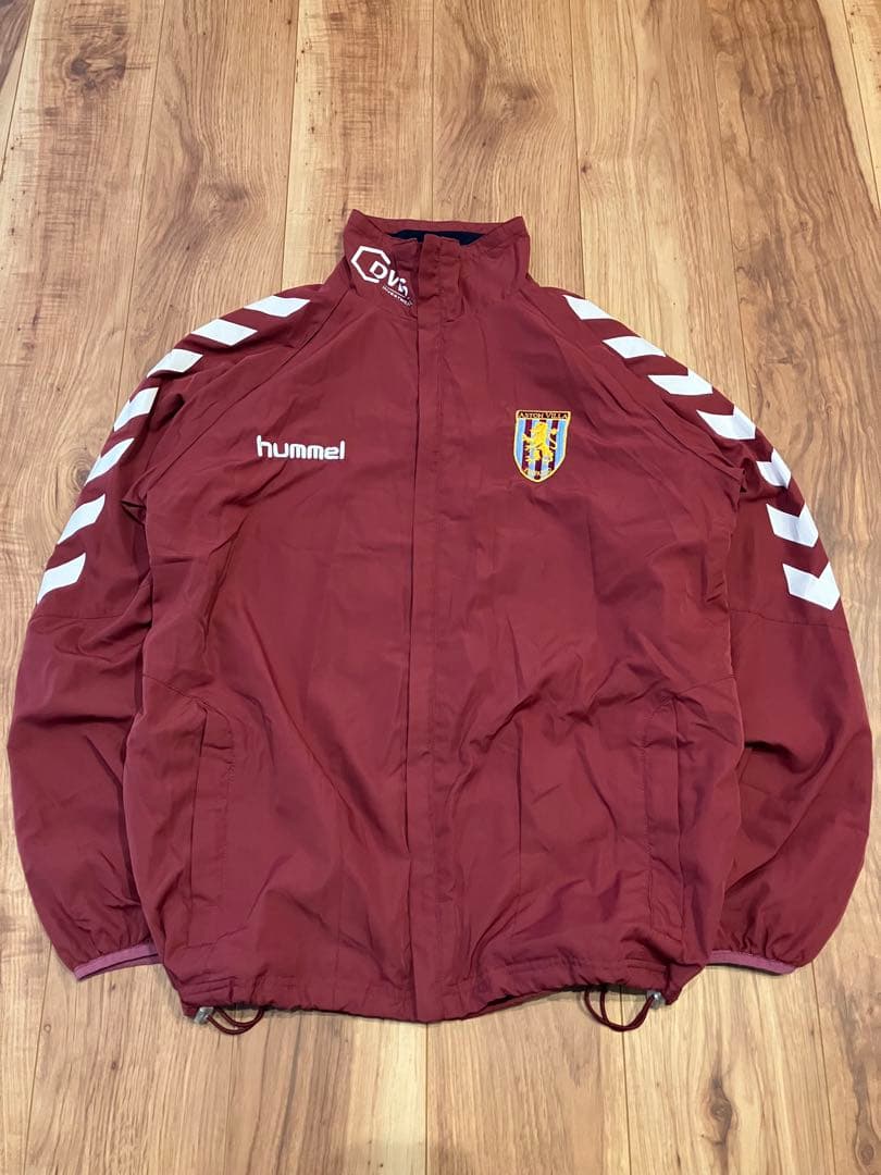 アストンヴィラ Hummel ナイロンジャケット 古着　アストンビラドリルトップ