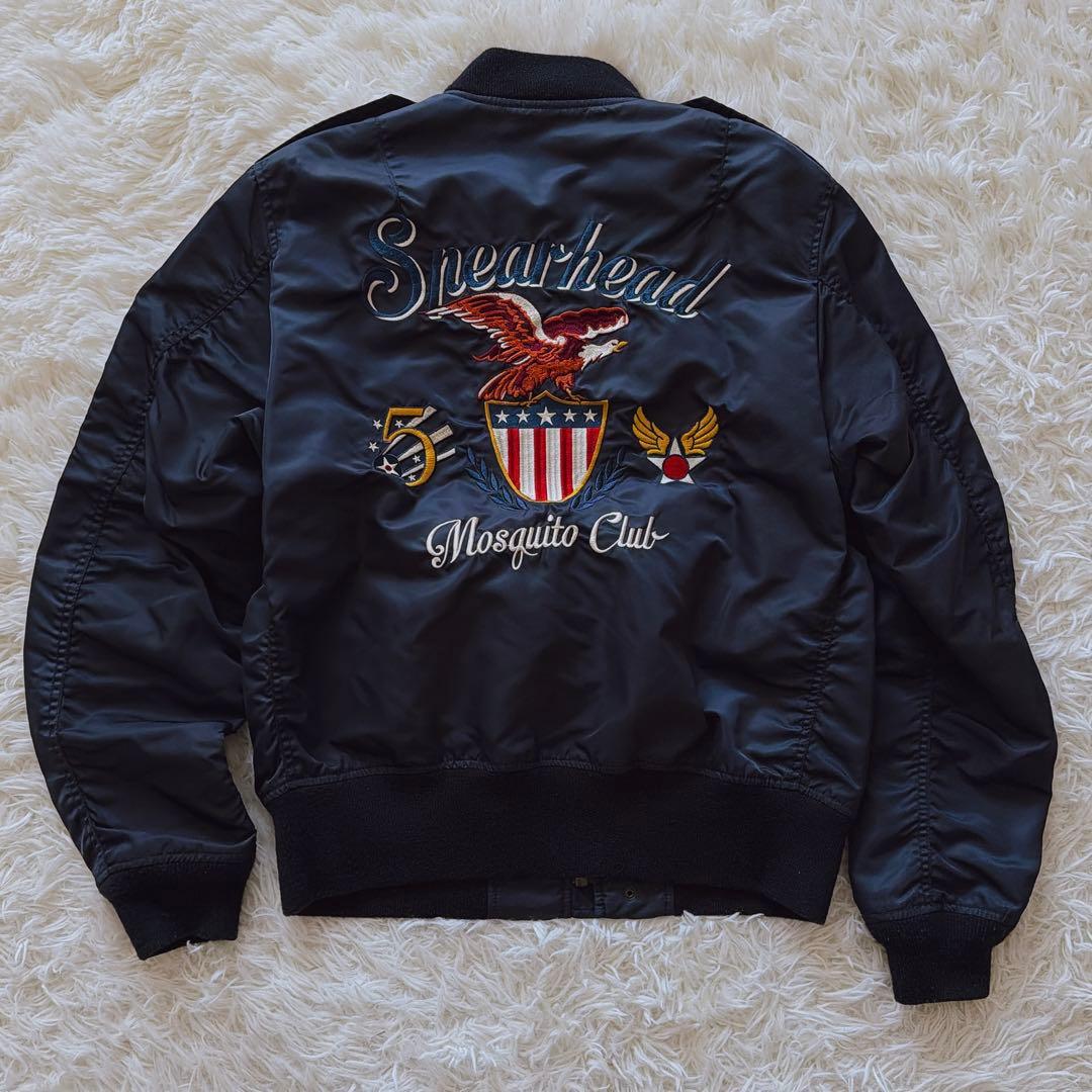 XLサイズ AVIREX MA-1 フライトジャケット ワッペン 刺繍デザイン