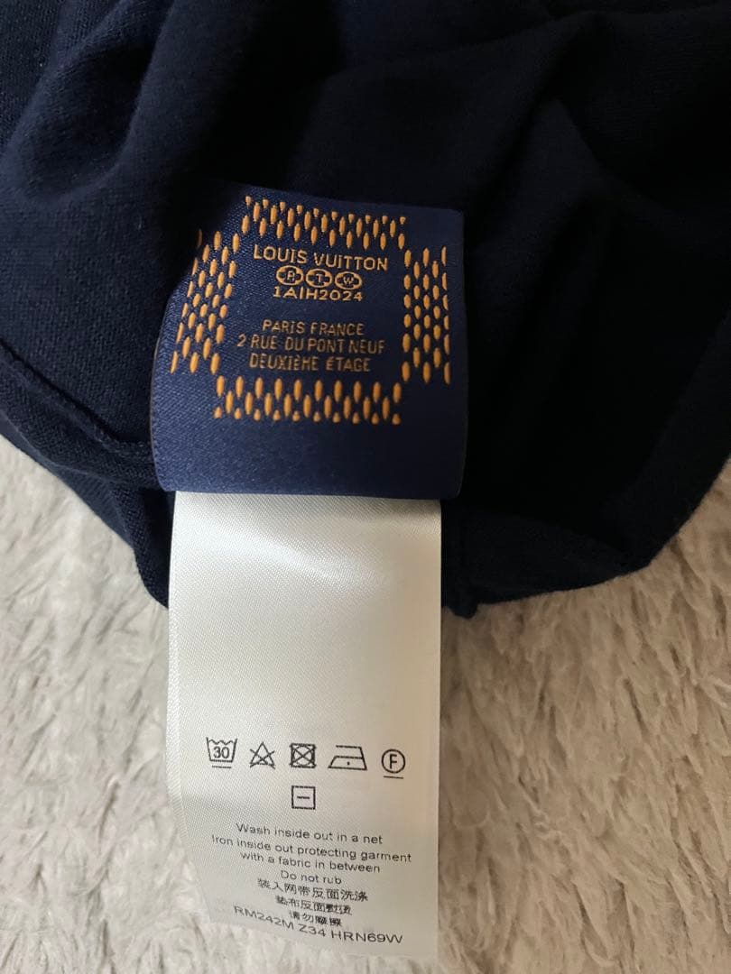 LOUIS VUITTON 花柄刺繍 Tシャツ