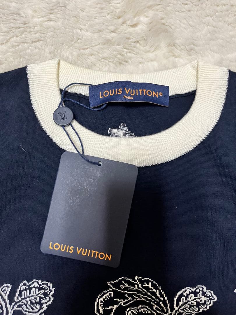 LOUIS VUITTON 花柄刺繍 Tシャツ