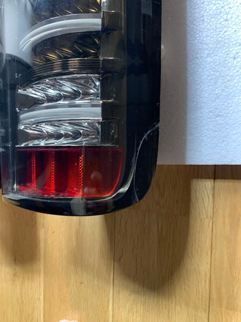 Valenti テールランプ　60-1351V