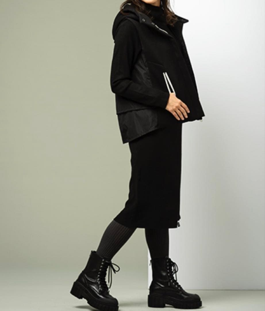 [LUGIVA] ルギバ　ダンボール　タフタ　ダウン　ベスト