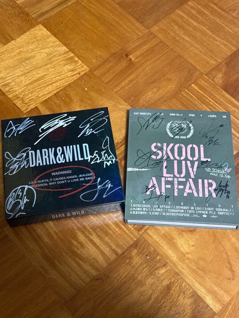 【値下げしました】BTS 防弾少年団　直筆サイン入りCD