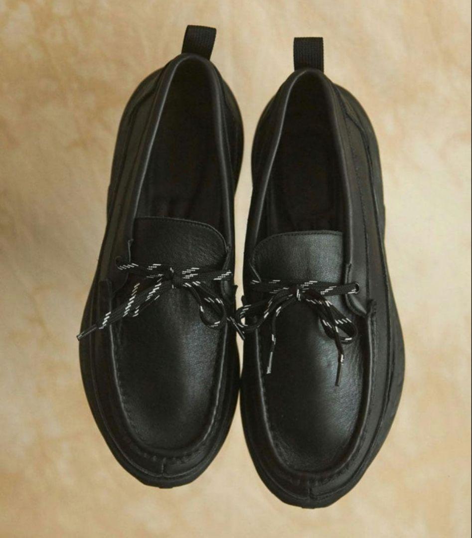 O*e様 ボリュームVIBRAMソールリアルレザーモカシンスニーカー　42