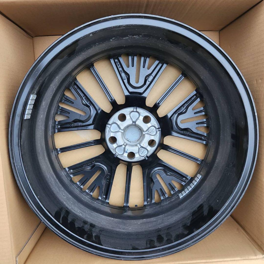 ④トヨタ アルファード ヴェルファイア 40系、20インチホイール TRD