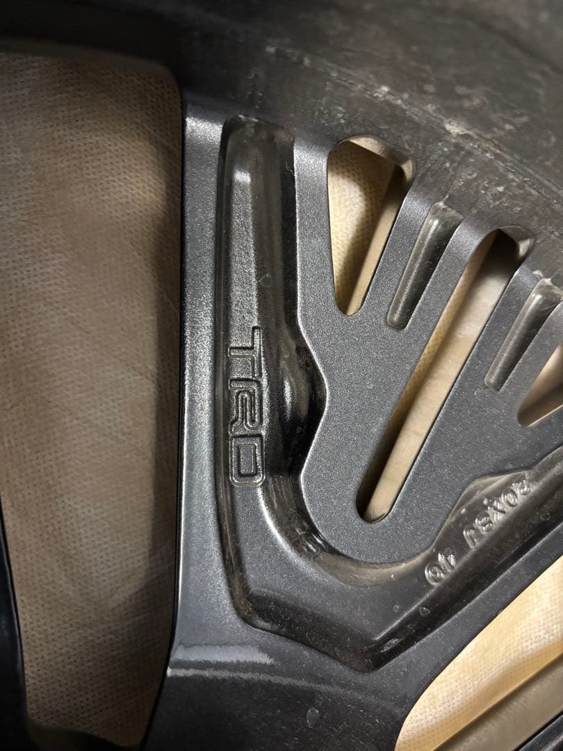 ④トヨタ アルファード ヴェルファイア 40系、20インチホイール TRD