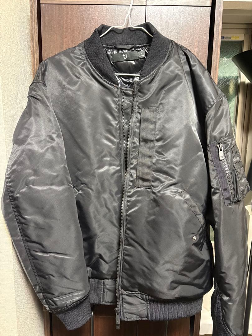 +j UNIQLO MA-1 ブラック Mサイズ　2026年版