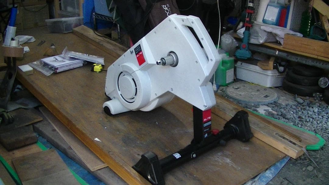 スマートトレーナー　ダイレクトドライブ　ELITE DRIVO