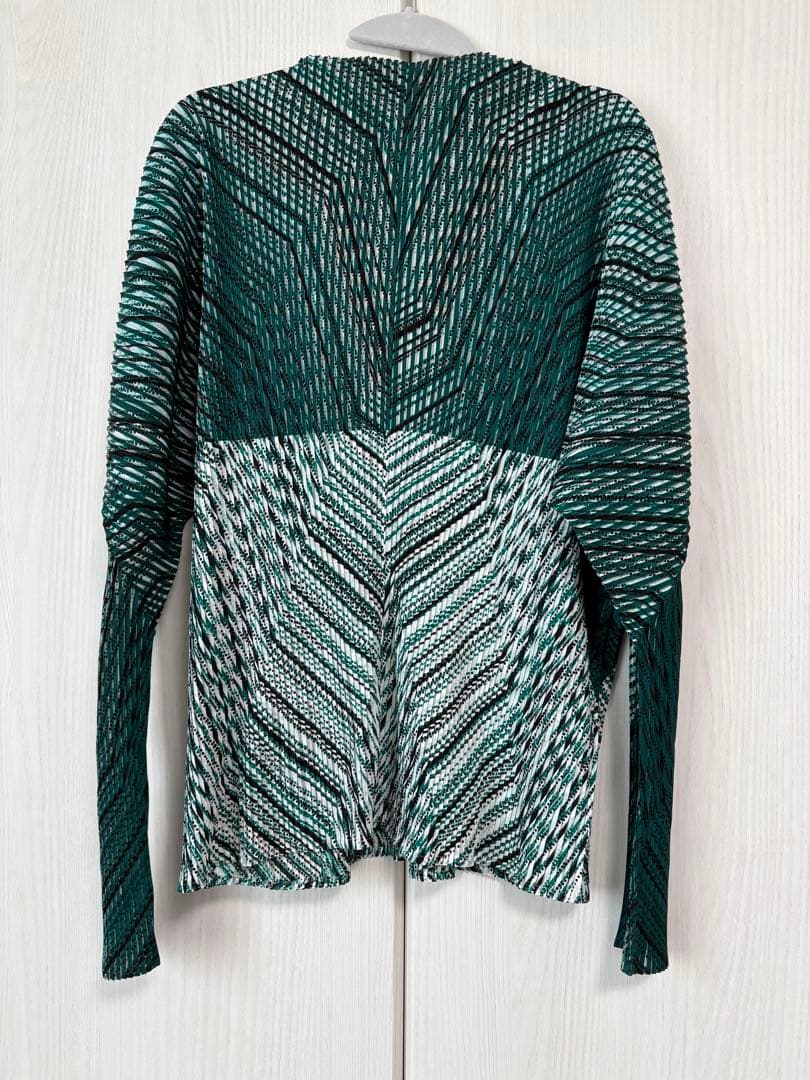 イッセイミヤケ　リバーシブル　カットソー ISSEYMIYAKE