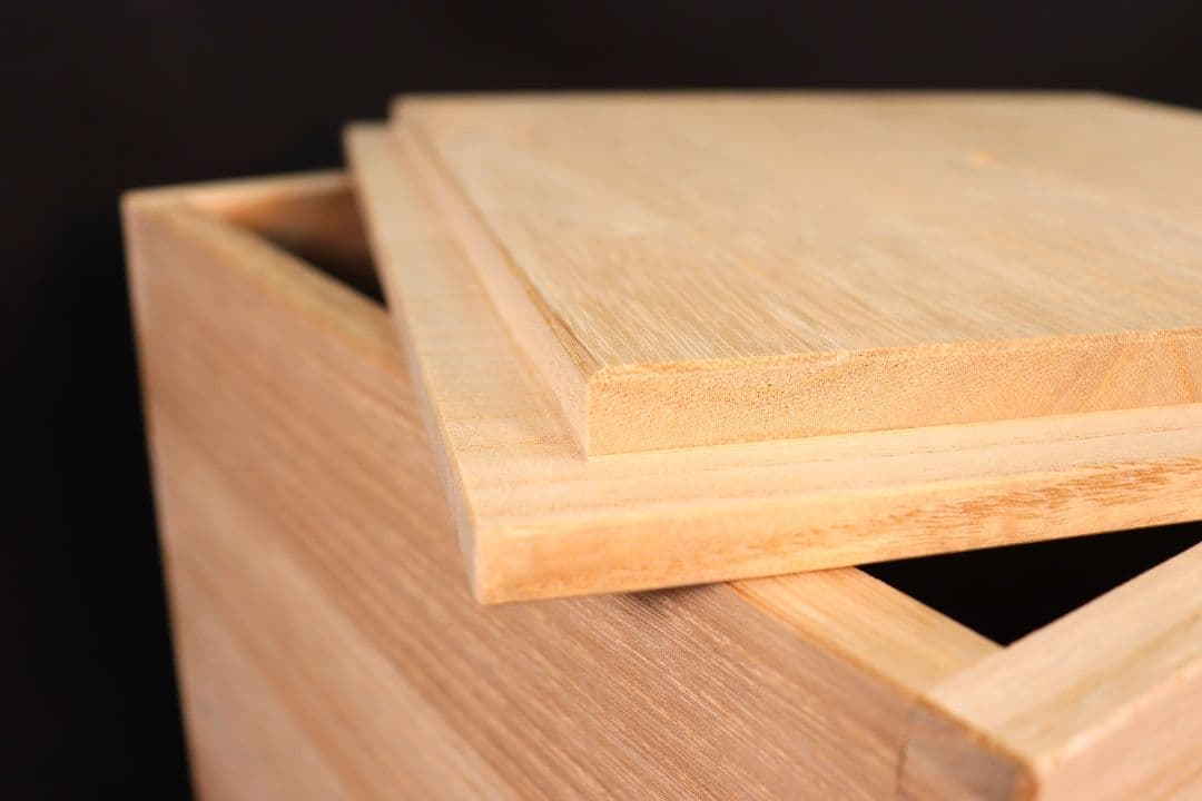 30キロ用桐米びつ　新米　最高峰　コシヒカリ伝統工芸