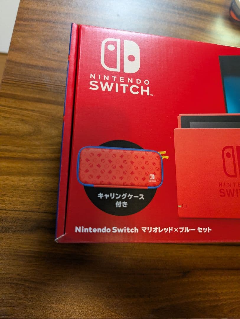 SWITCHマリオレッド×ブルー セット【画面四角黄色味有り】