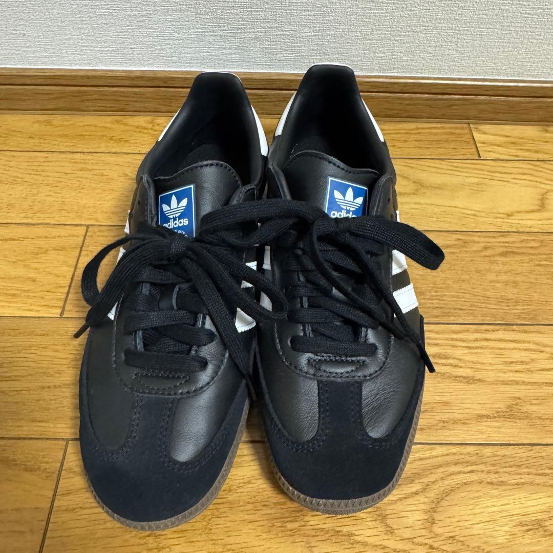 靴 adidas SAMBA BLACK