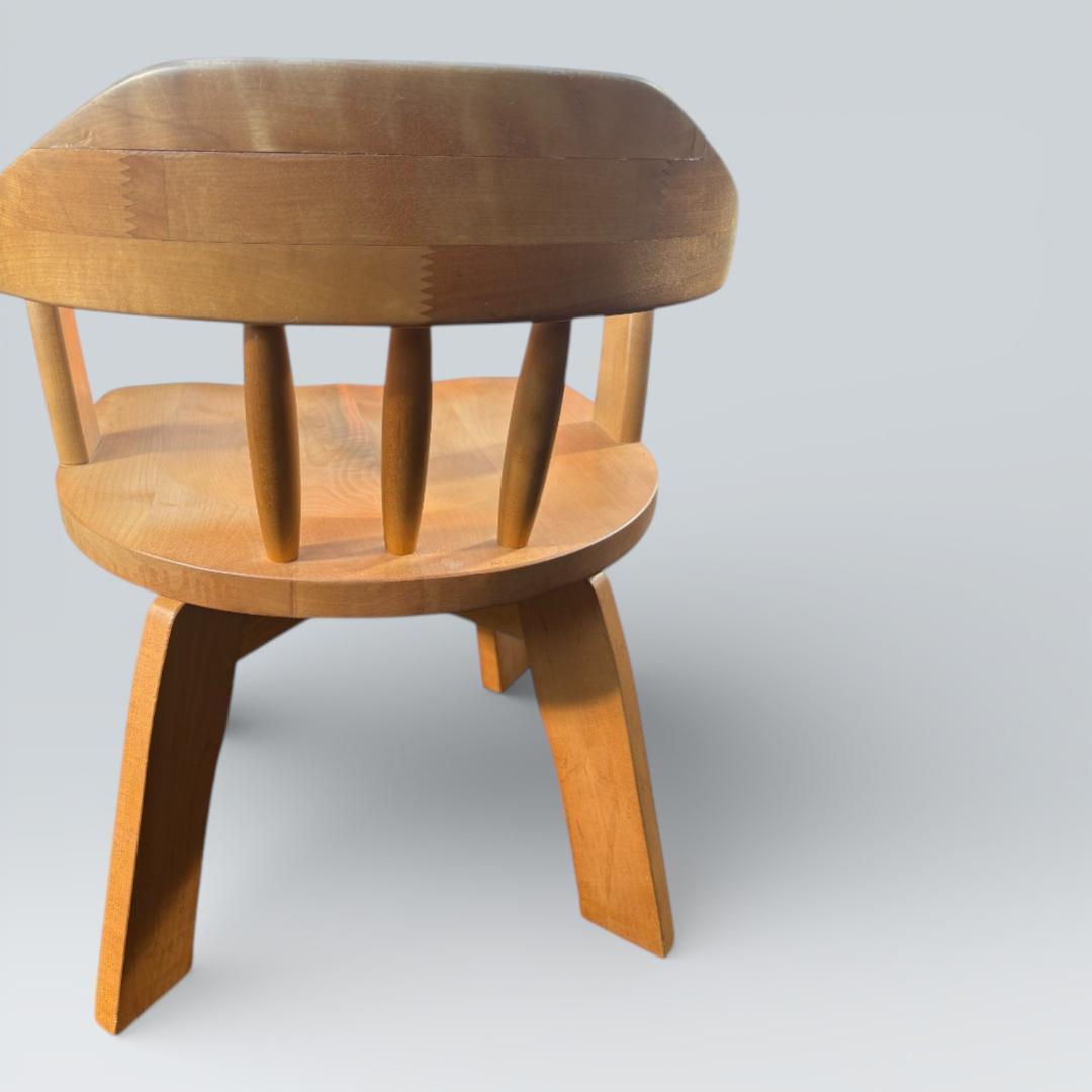 【最終価格】大川家具 回転ダイニングチェア 肘付き 幅58cm 天然木①