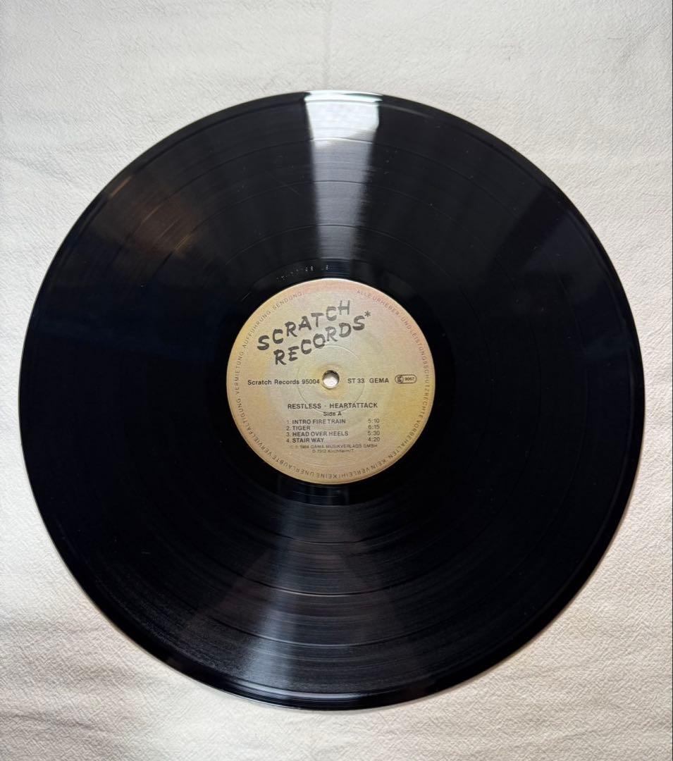 Restless「Heartattack」LP