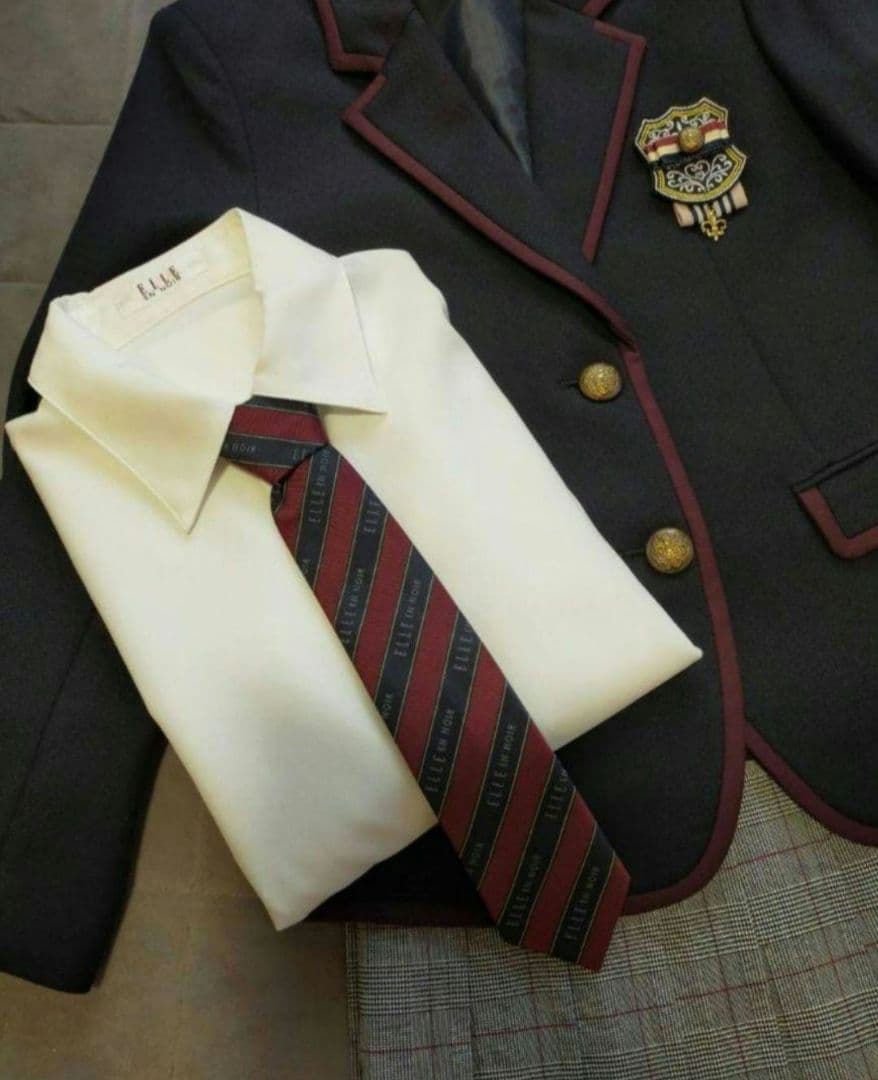 【美品】エル　卒服　卒業式　165　フォーマルスーツ　ネイビー　グレンチェック