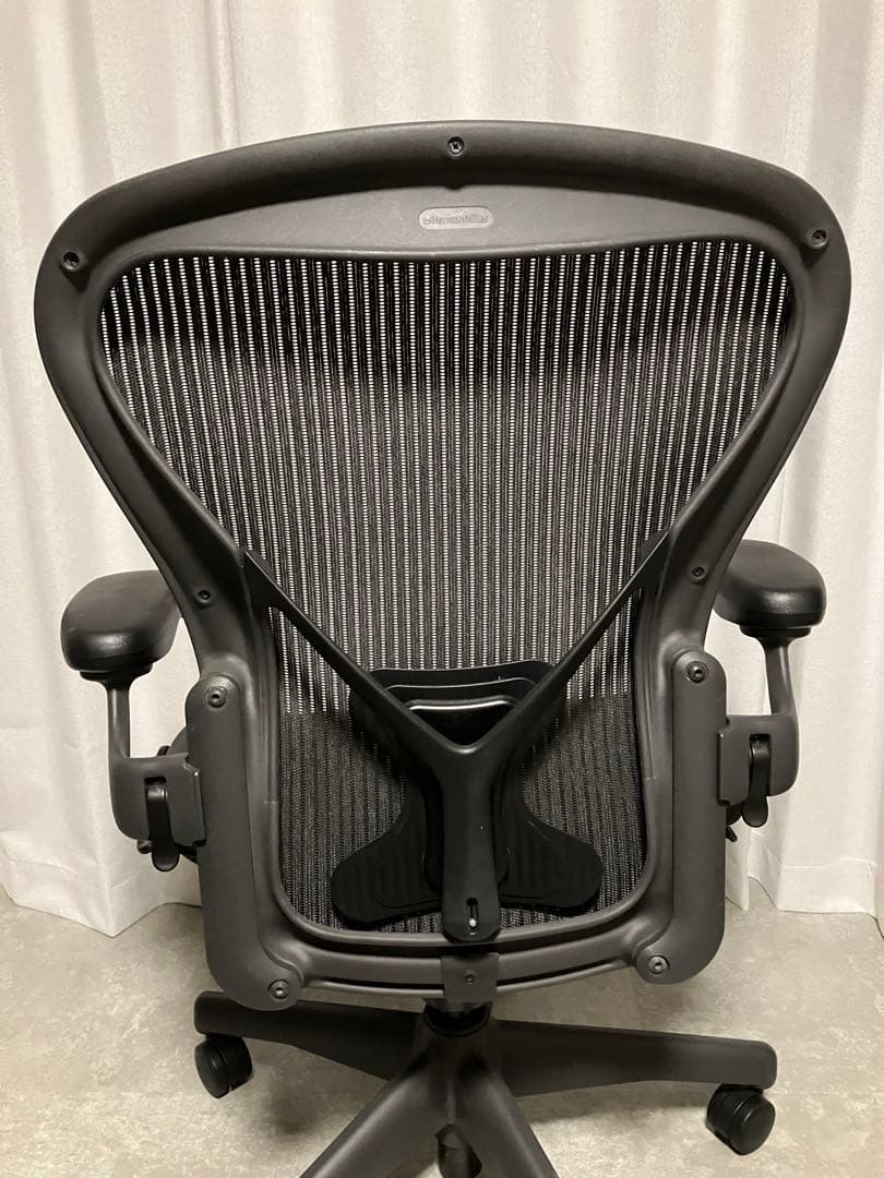 アーロンチェア　サイズB フル装備