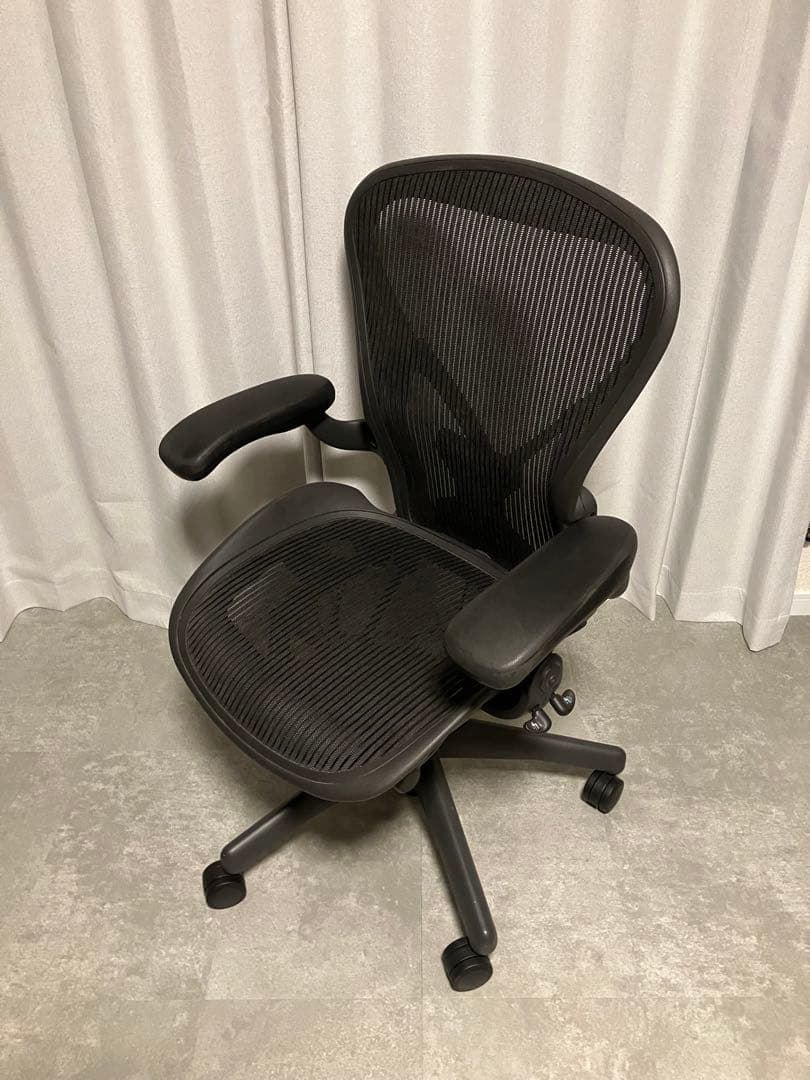 アーロンチェア　サイズB フル装備