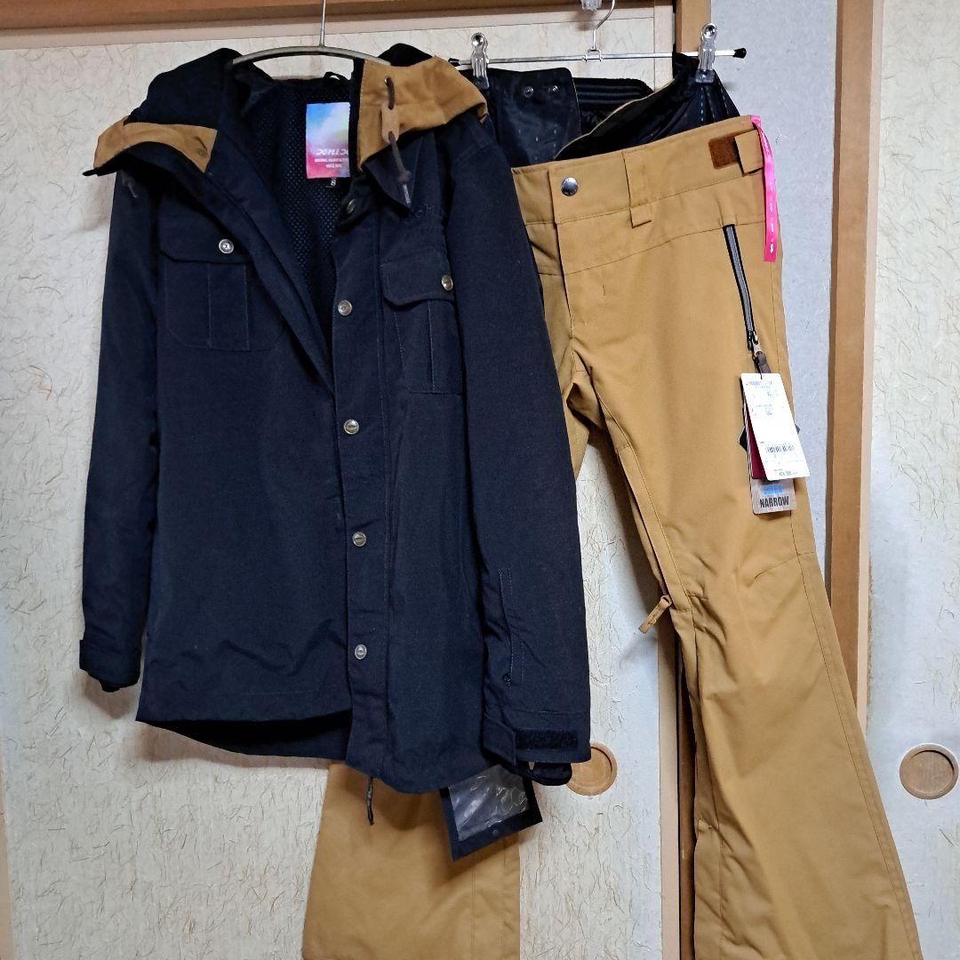 Y*i様 定価6万　新品未使用　PHENIX　フェニックス　スノーウェア　上下セ