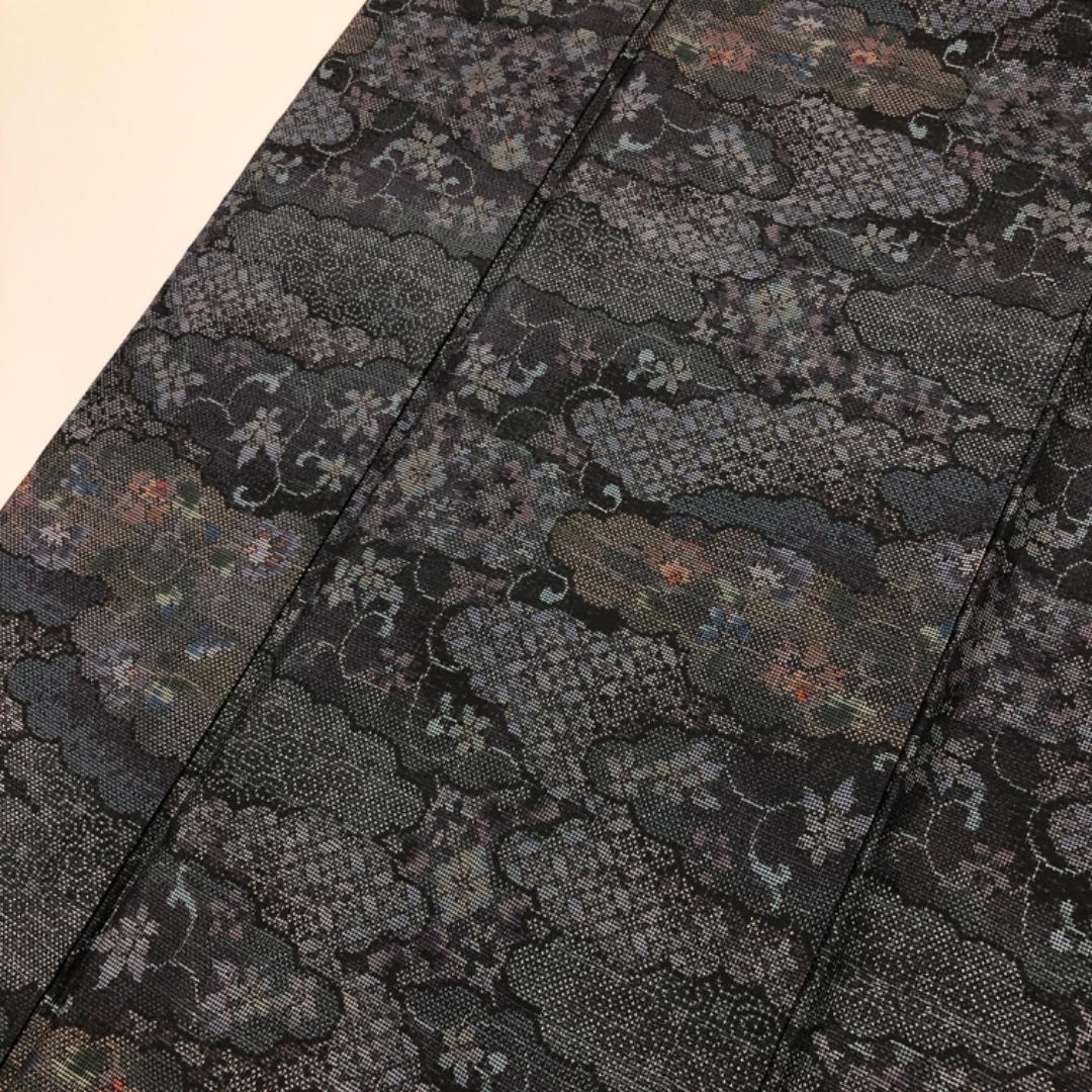 ⭐︎ 本場大島紬 カタス 7マルキ 七宝 亀甲 花唐草模様 K-5169