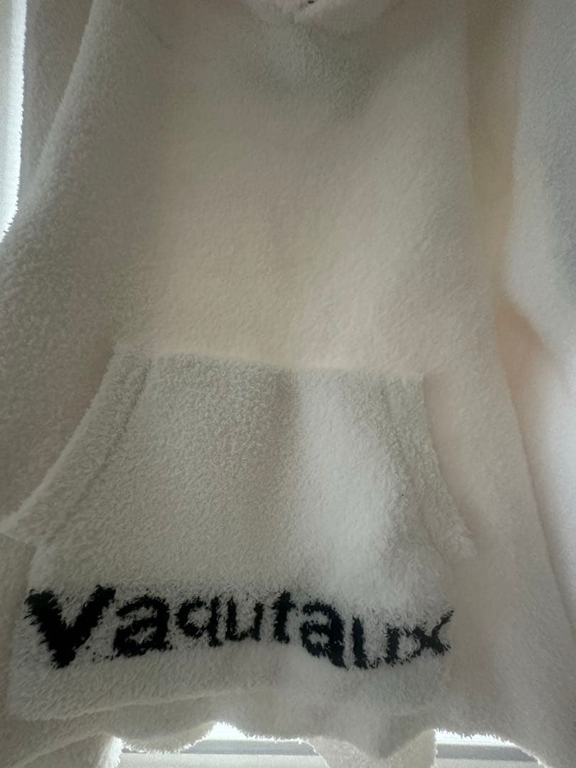 Vaqutauxヴァクモコセーラーポンチョ　ヴォヤージュミルク フワモコシリーズ