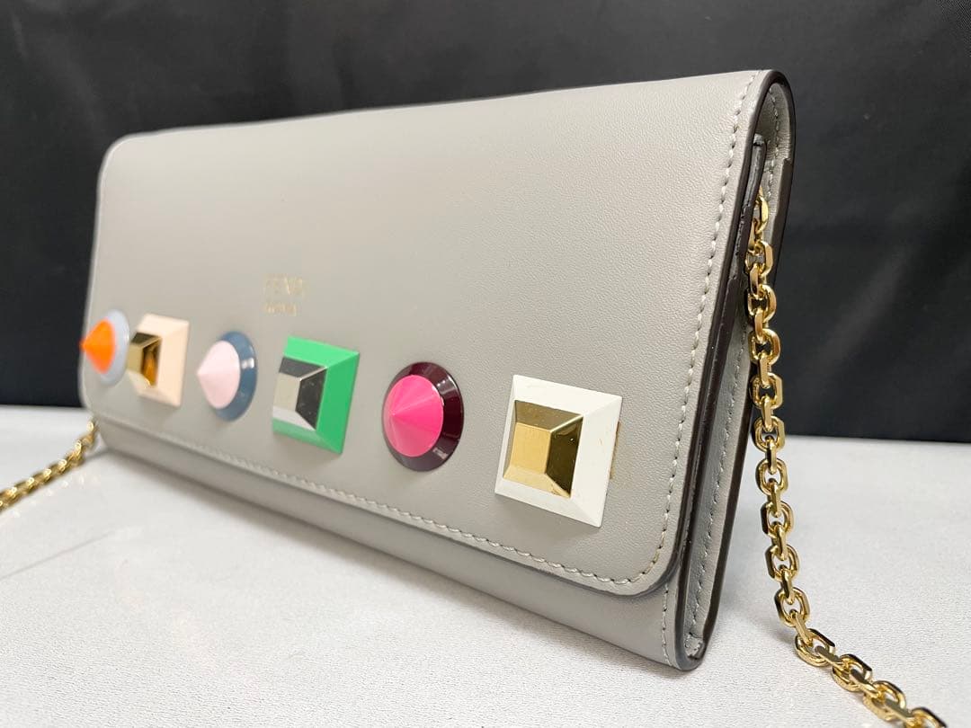 FENDI フェンディ　チェーンウォレット　ショルダー　スタッズ