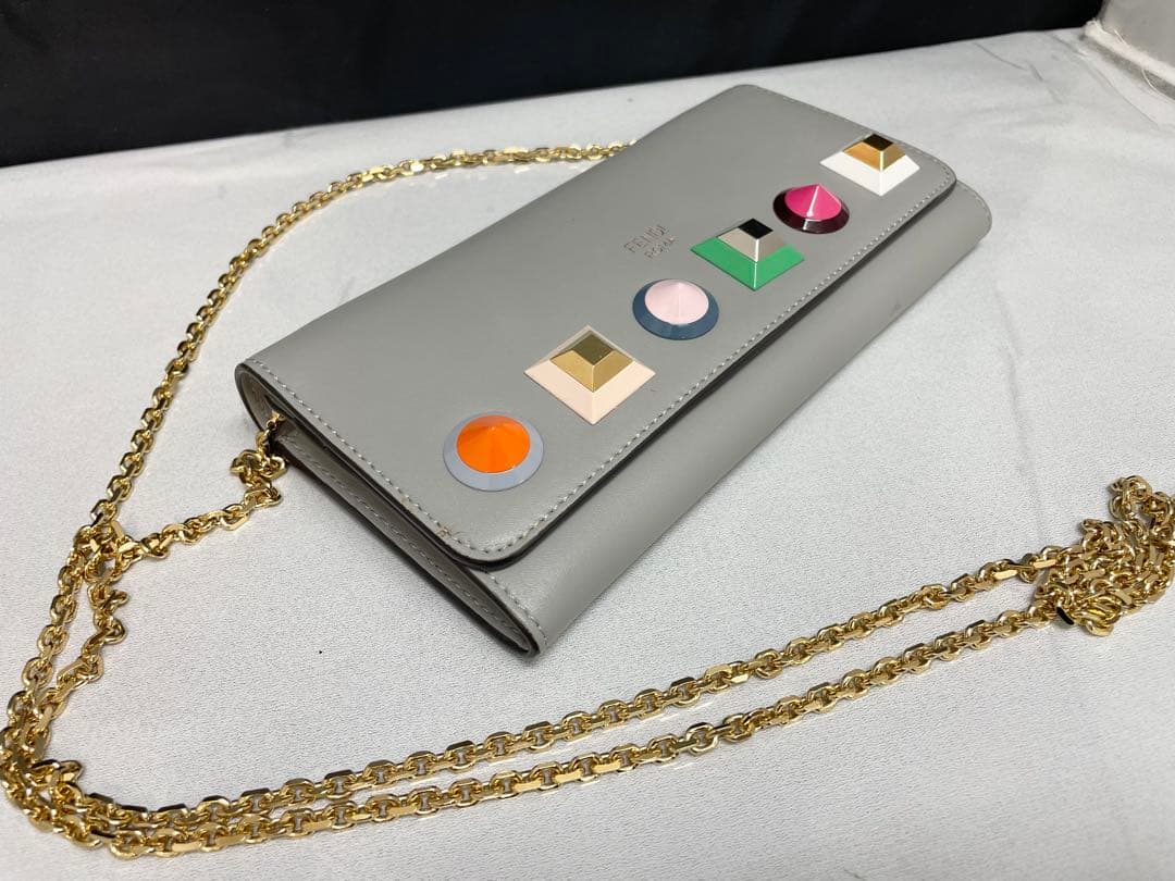FENDI フェンディ　チェーンウォレット　ショルダー　スタッズ