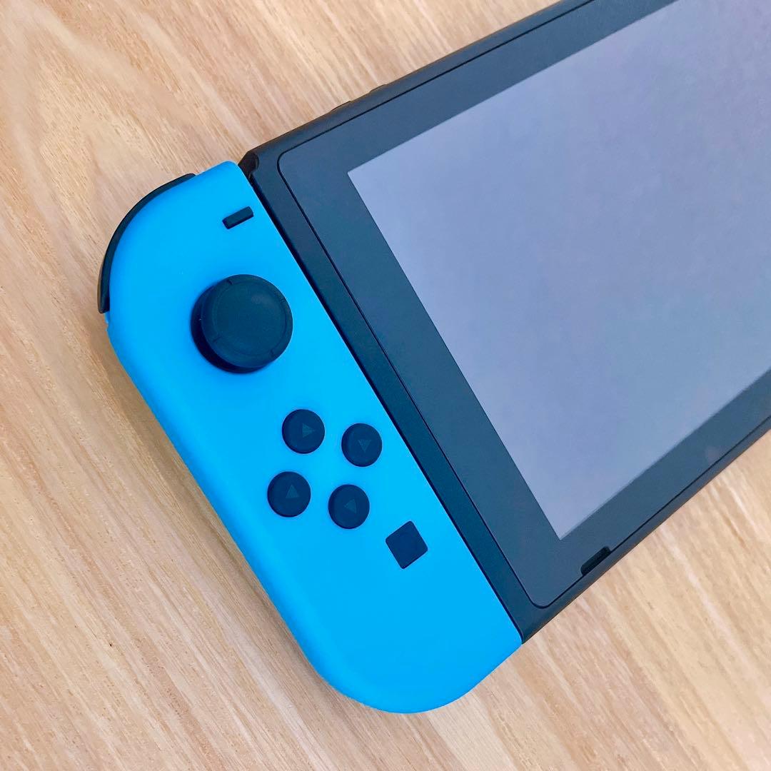 【未使用に近い】 2025年4月購入 Nintendo Switch 本体