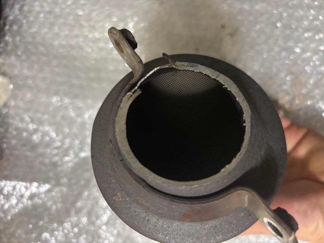 Honda インサイトze2 1個　触媒