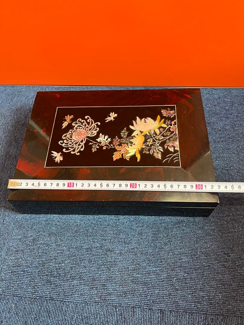 1194 小物入れ　螺鈿細工 　貝細工　木製　インテリア　木箱　美術品