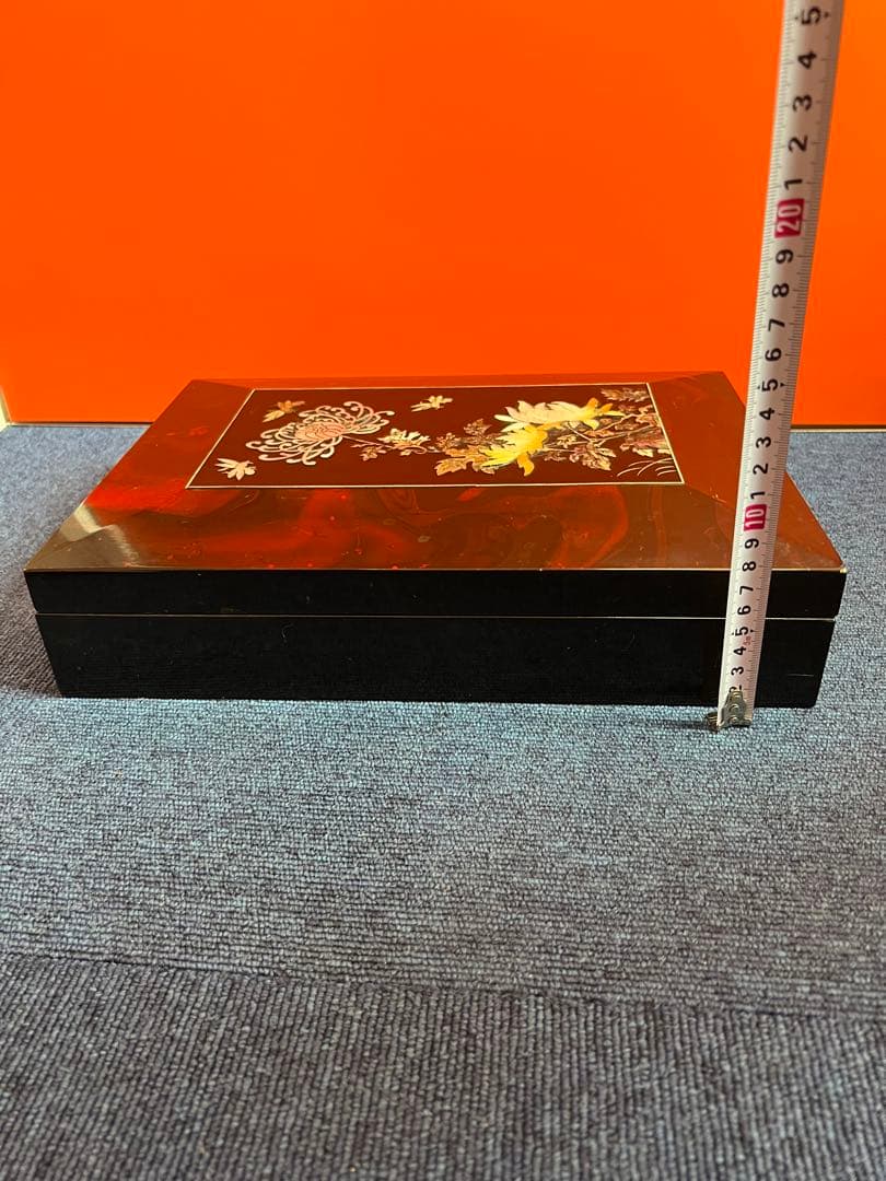 1194 小物入れ　螺鈿細工 　貝細工　木製　インテリア　木箱　美術品