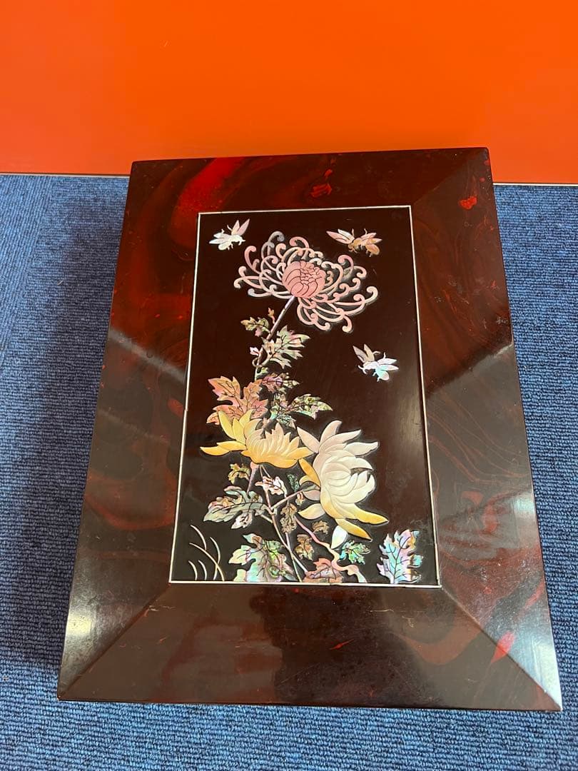 1194 小物入れ　螺鈿細工 　貝細工　木製　インテリア　木箱　美術品