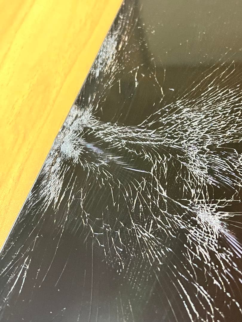 iPad Pro （第1世代）　64ＧＢ　スペースグレイ　画面割れ　ジャンク品